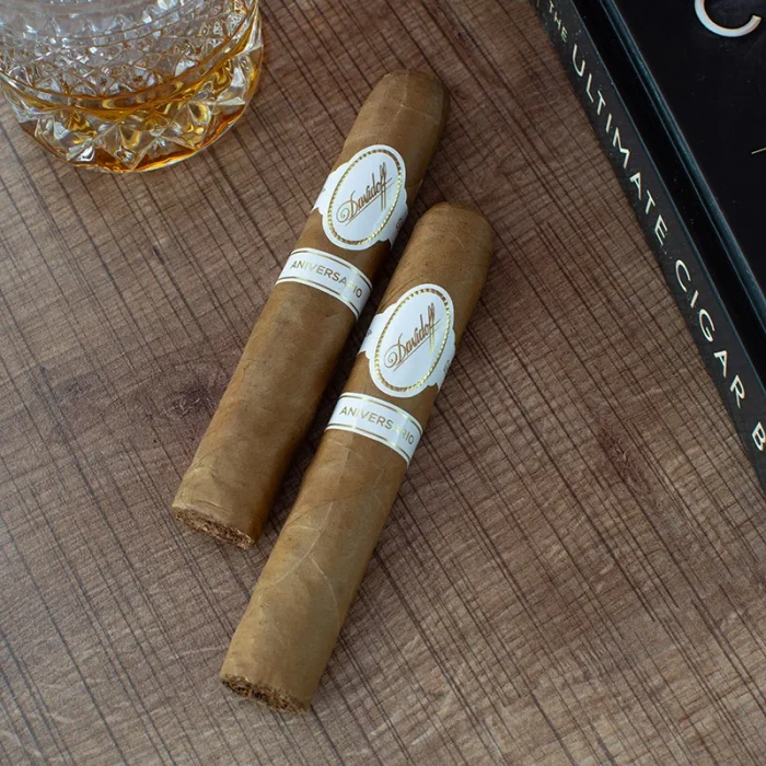 % سیگاربرگ دیویدوف اسپشیال آر Davidoff Aniversario Special R